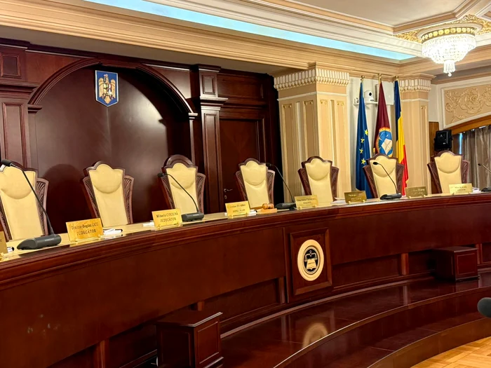CCR decide luni asupra Legii biodiversității, contestată de AUR; miza: aproape 972,5 milioane euro din PNRR