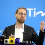 Dominic Fritz: „Bună dimineața. Tot nu votăm un guvern PSD” — reacție după decizia CCR