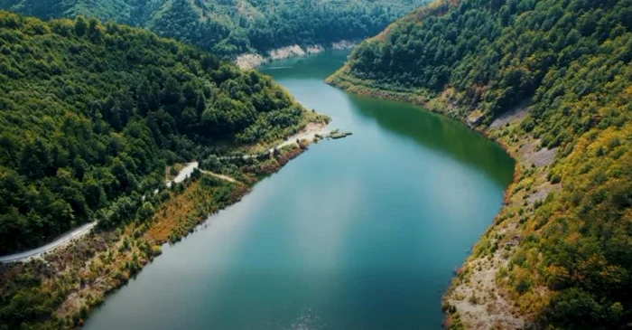 Barajul Leșu, reabilitat după 12 ani — lacul începe să se umple din nou