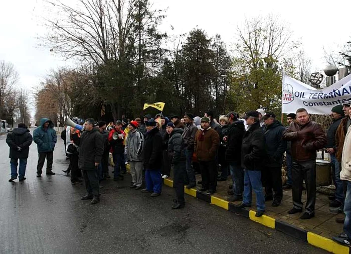 Sindicatul Oil Terminal declanșează conflictul colectiv de muncă din 24 august după negocieri salariale eșuate