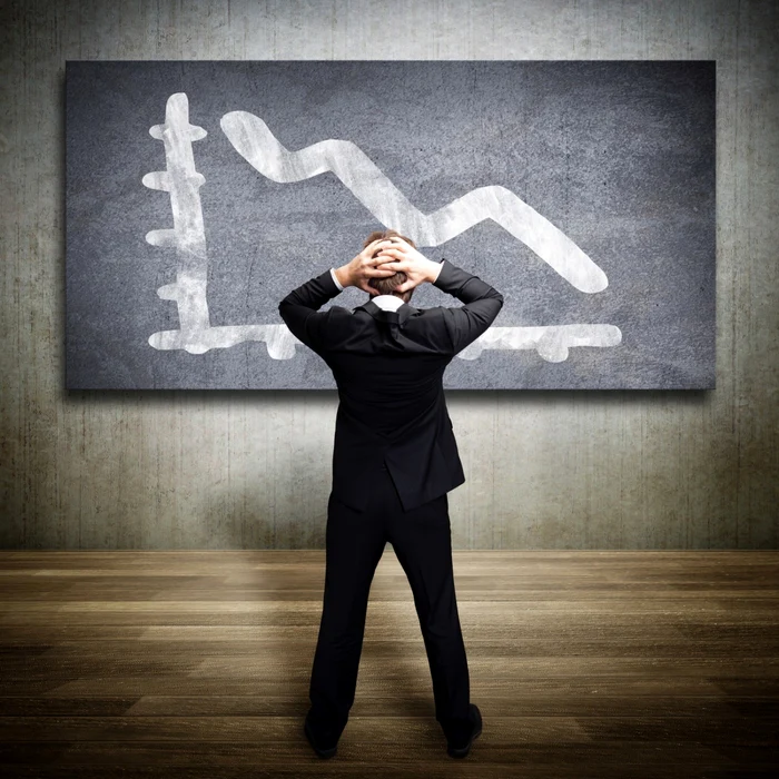 Investițiile străine au scăzut cu 82% — risc major pentru leu și datorie, avertizează economiștii