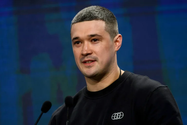 Apelul pentru alegeri al lui Mihailo Fedorov a încheiat protestele care îi cereau revenirea la Apărare