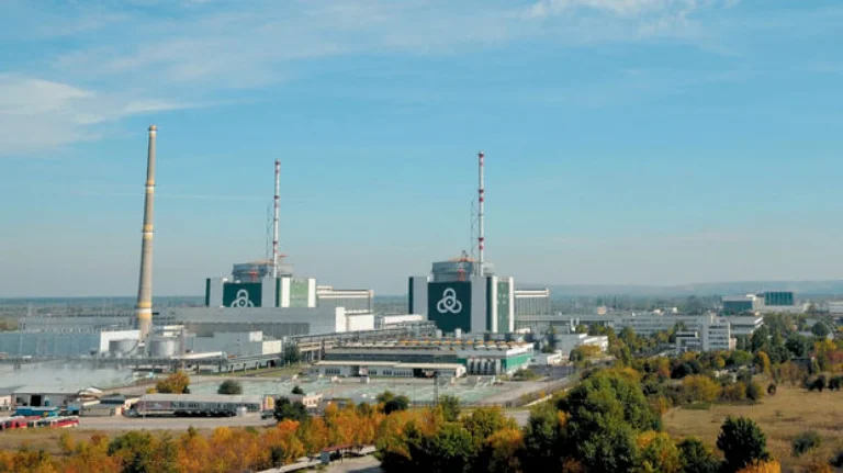 Centrala nucleară de la Kozlodui reduce producţia din cauza nivelului scăzut al Dunării