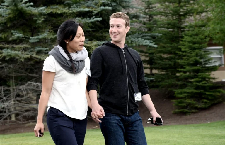 Mark Zuckerberg a cumpărat castelul Strancally și domeniul din comitatul Waterford