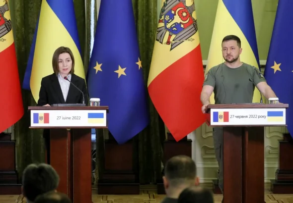 Cum va afecta extinderea UE finanţarea autostrăzilor şi a agriculturii din România: explicaţiile unui expert