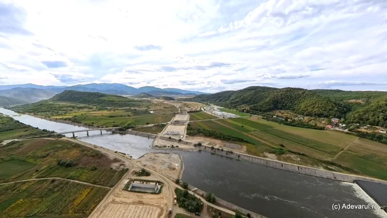 Nodul complex de la Boița și podurile peste Olt și Cibin pe Tronsonul 1 al Autostrăzii Sibiu–Făgăraș