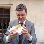 Viral: Nicușor Dan mănâncă merdenea la Nea Mihai; vedete și politicieni susțin patiseria după scandal