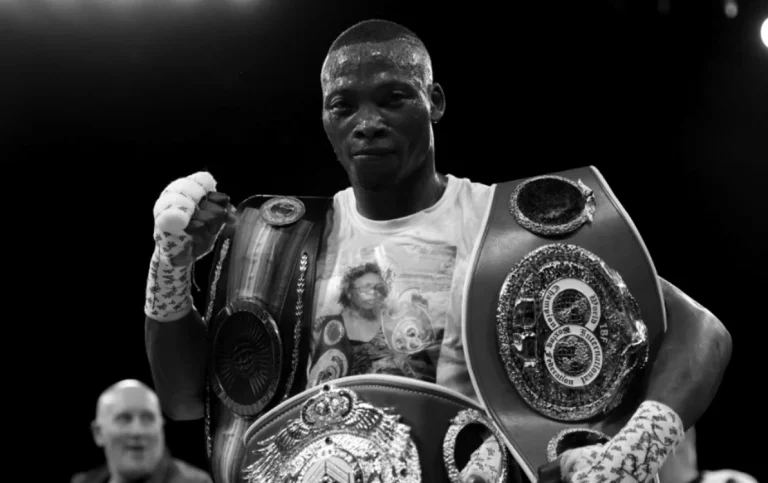 Zolani Tete, fost campion mondial, împușcat mortal în fața casei din Mdantsane