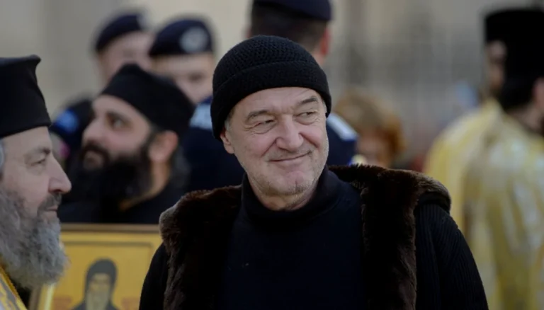 Gigi Becali: a mers din nou pe Muntele Athos și spune că a dat 3 milioane de dolari cash călugărilor români