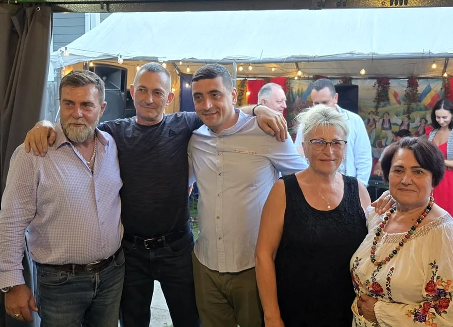 George Simion, la o biserică din Chicago aflată sub Mitropolia Moldovei: „Unirea ați făcut-o deja”