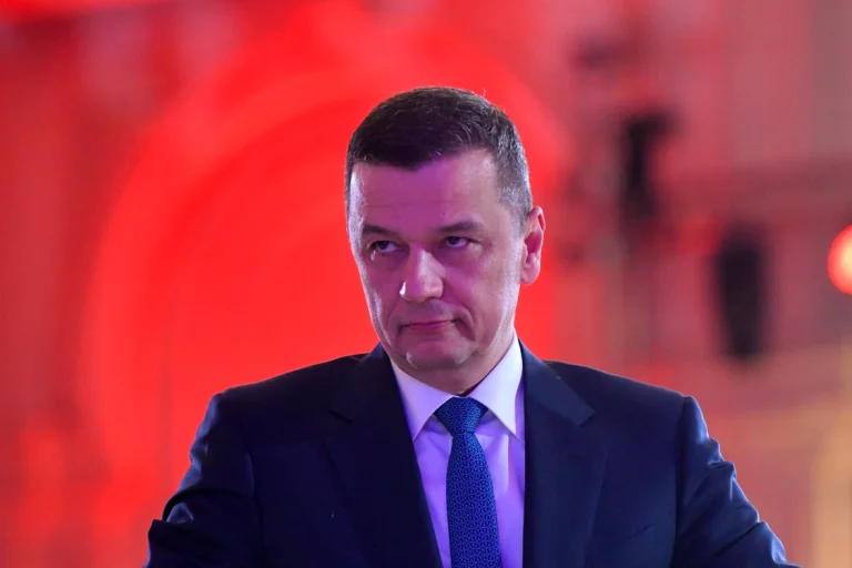 Sorin Grindeanu: discuțiile pentru desemnarea unui nou premier ar trebui reluate după 1 septembrie