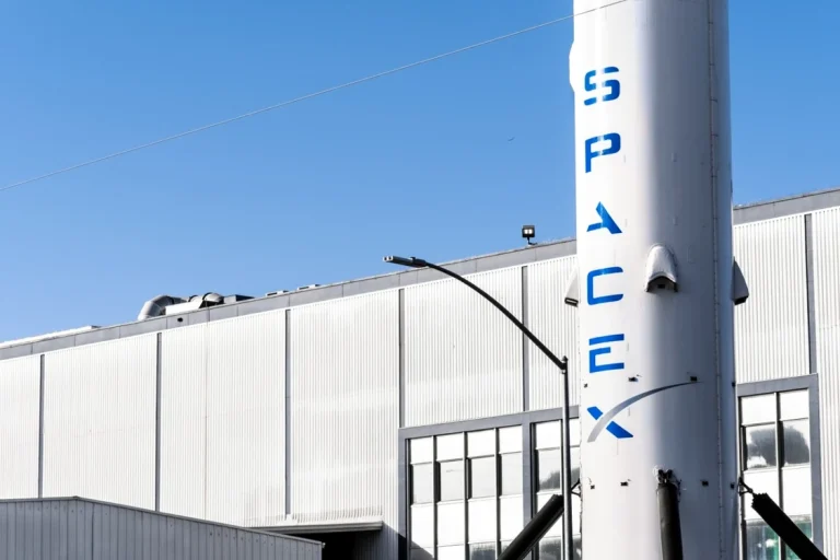 Donald Trump a investit între 15.001 și 50.000 de dolari în acțiuni SpaceX după listarea companiei