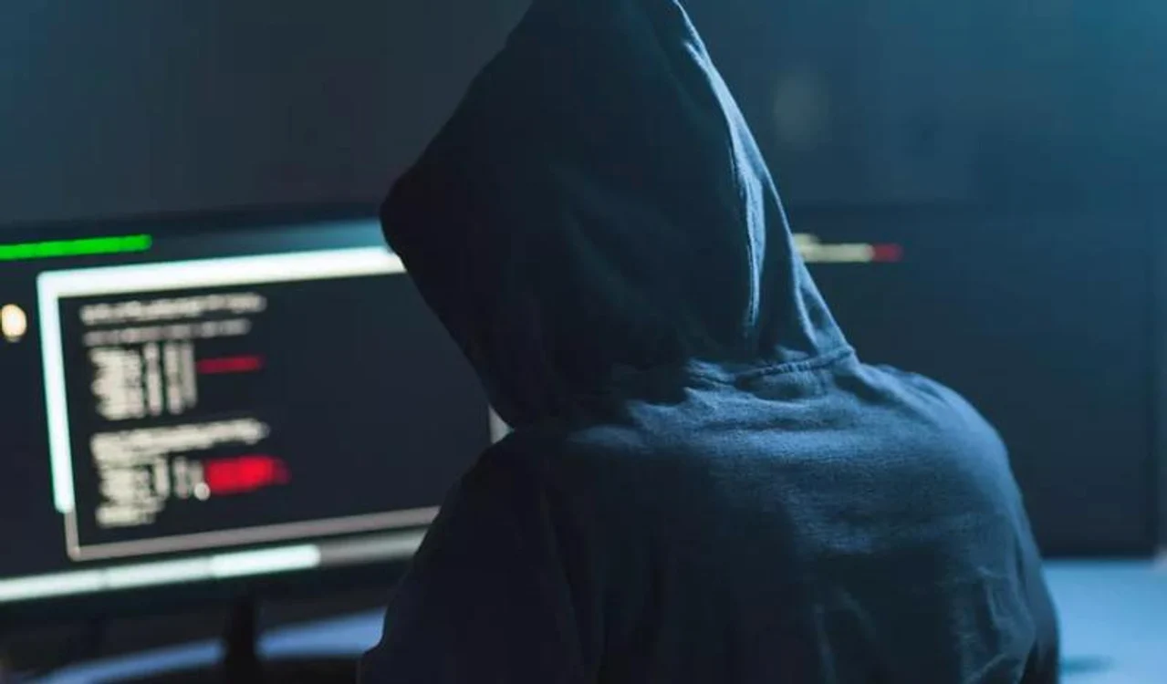 Oficiali ai UE, vizați de campanii de spearphishing atribuite unor state străine