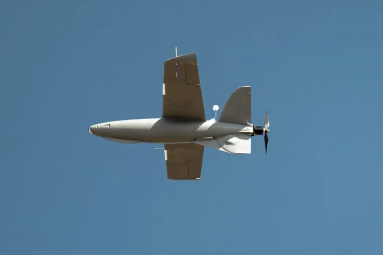 Alertă în Tulcea: sistemele radar au detectat o țintă aeriană lângă Vâlcove, autoritățile au transmis RO-Alert