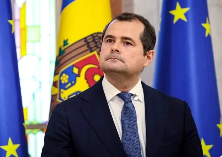 Premierul Vasile Tofan anunță plan de reducere a aparatului de stat: „Trebuie să mai strângem cureaua”