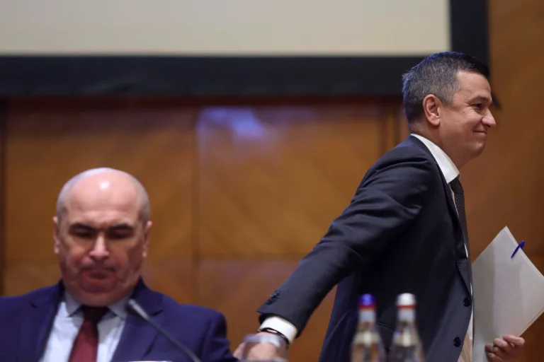 Blocajul legii salarizării escaladează tensiunile între PSD și premierul interimar Bolojan