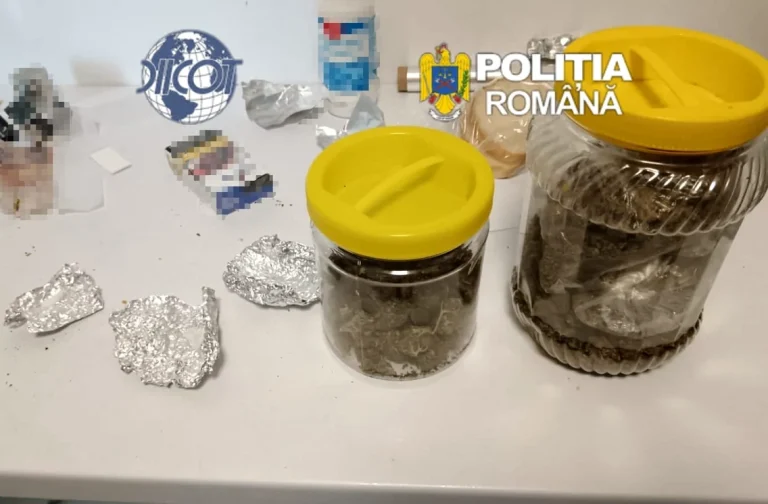 Agent de poliție penitenciară de 23 de ani, reținut de DIICOT Tulcea pentru trafic de canabis