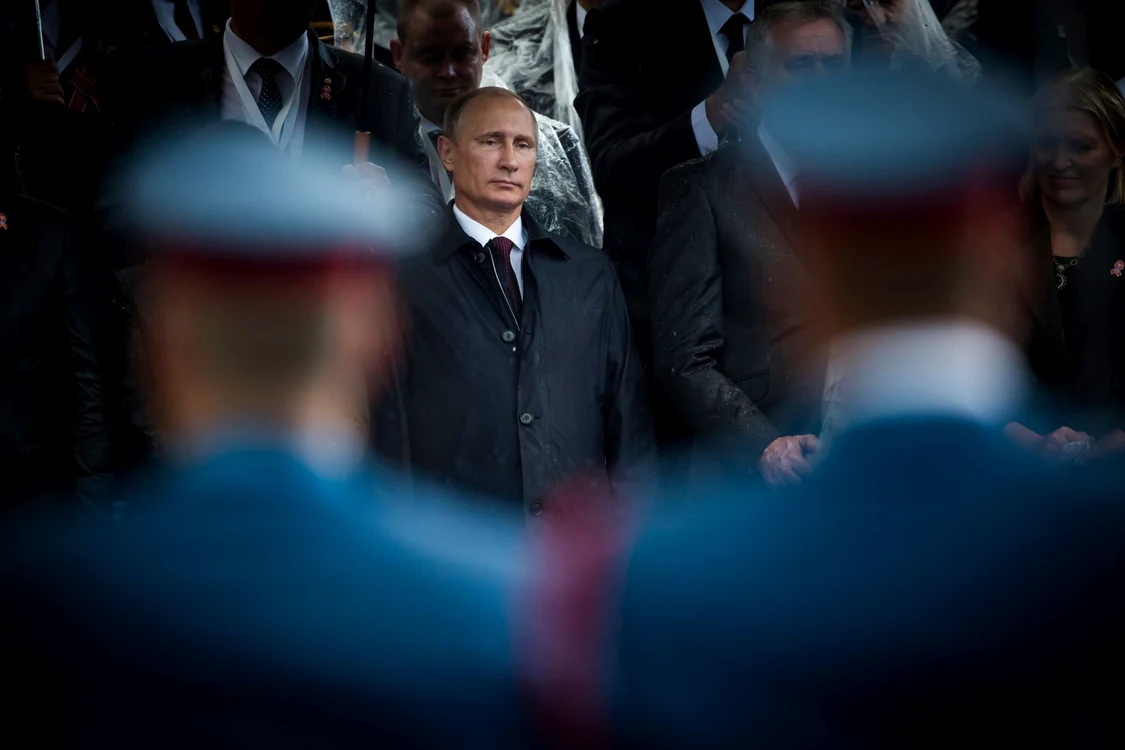 Bloomberg: Moscova ia în calcul escaladarea războiului din Ucraina, inclusiv opțiunea armelor nucleare tactice