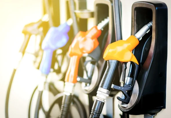 Prețurile carburanților joi, 27 august: benzină de la 9,48 lei, motorină peste 10 lei pe litru