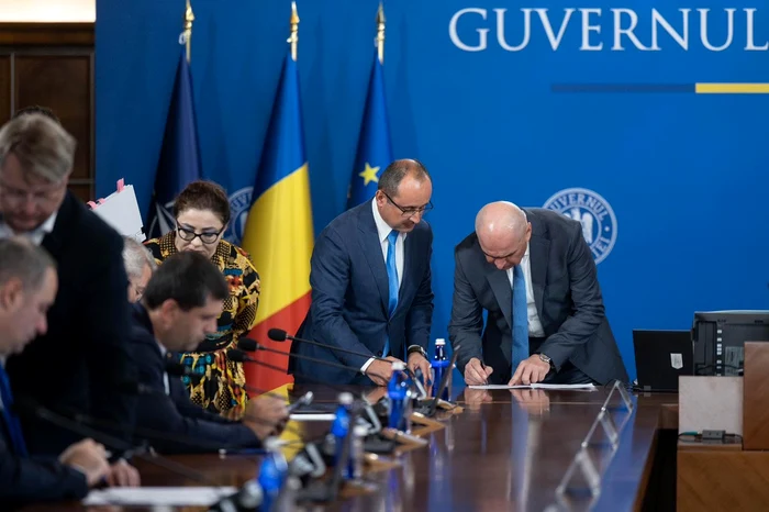 Curtea de Apel Bucureşti suspendă executarea a cinci hotărâri ale Guvernului; Executivul anunță recurs