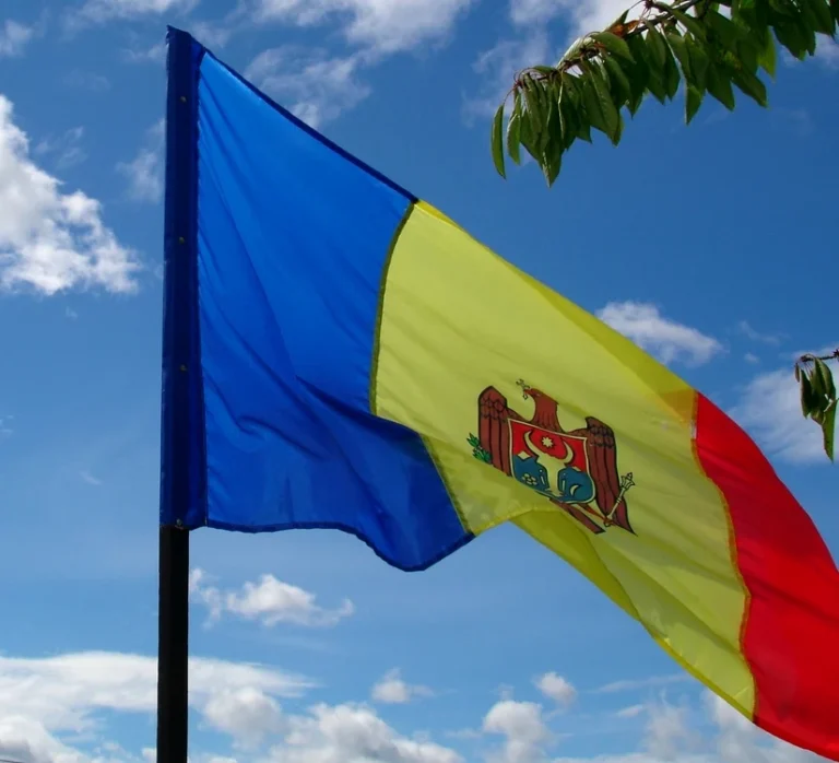 Ilie Bolojan, mesaj de Ziua Independenței Republicii Moldova: „Ne leagă aceeași limbă, o istorie și un destin comun”