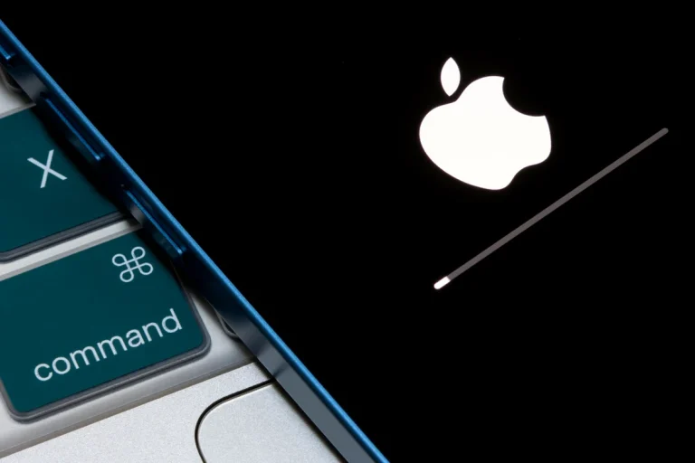 Apple anunță evenimentul din 9 septembrie și pregătește primul iPhone pliabil