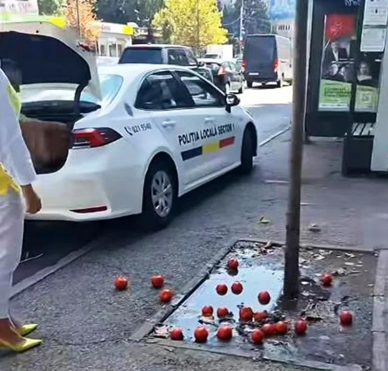 Polițist local din Sectorul 1 filmat aruncând marfa unei bătrâne în Dorobanți; primarul cere anchetă disciplinară