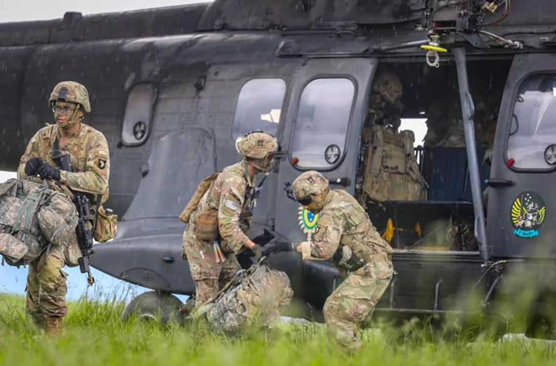 România cere o prezență militară permanentă a SUA pe teritoriul său, în discuții cu o delegație a Congresului