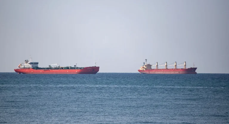 Turcia convoacă ambasadorul Ucrainei după atacuri asupra a două nave turcești în Marea Neagră