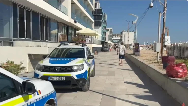 Posibil fragment de dronă găsit pe plaja din Eforie Nord; autoritățile investighează