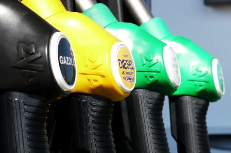 ANPC declanșează controale în stațiile de carburanți pentru verificarea adaosurilor și a modificărilor zilnice de preț