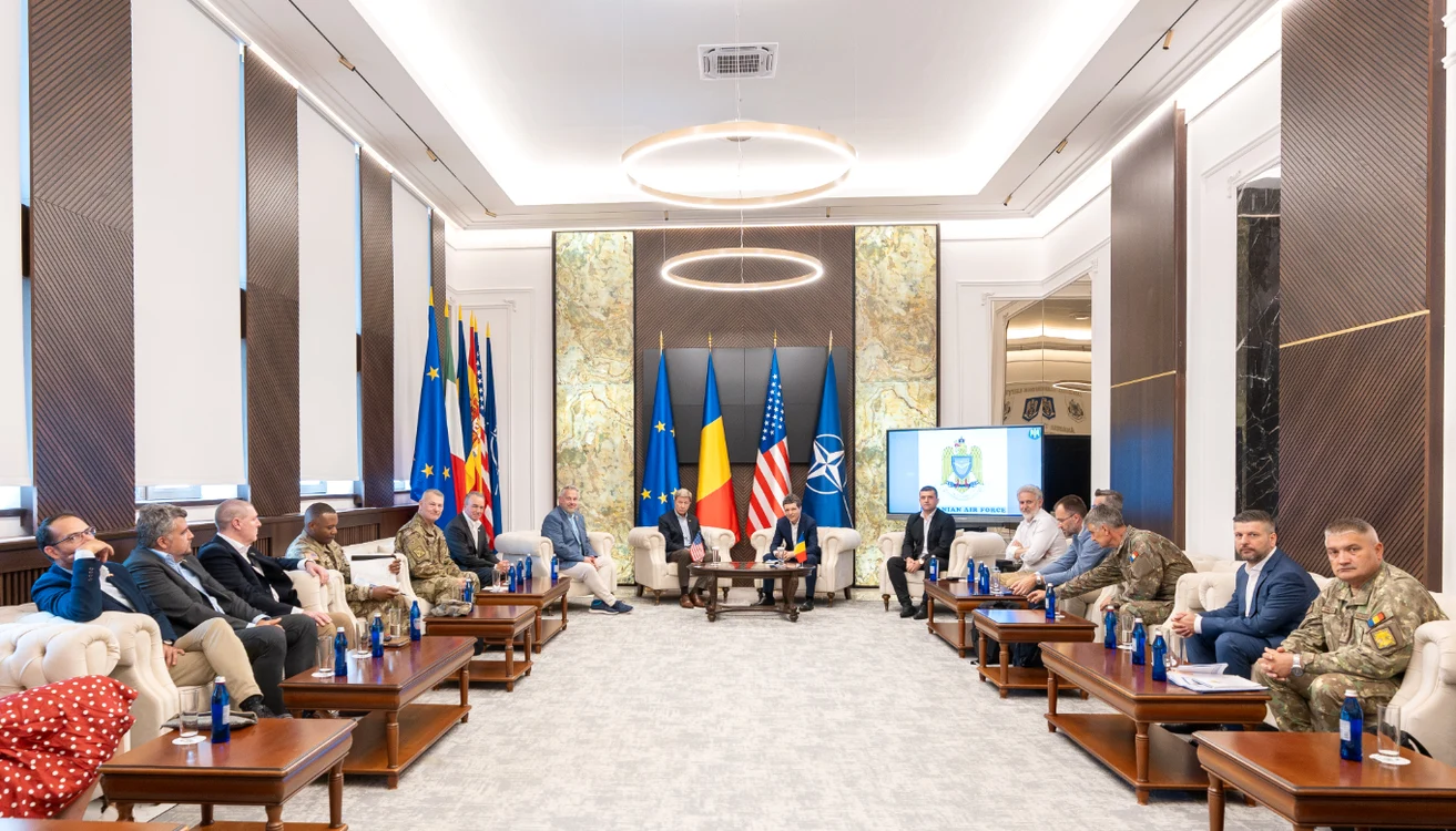Nicușor Dan a primit o delegație a Congresului SUA la Baza Mihail Kogălniceanu; a luat masa cu militarii