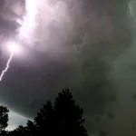 Marea Mediterană, încălzită de o vară caniculară; meteorologii avertizează asupra sezonului viiturilor rapide