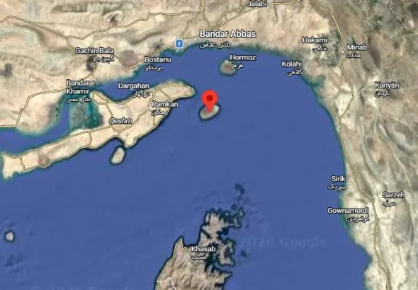 SUA au reluat loviturile asupra pozițiilor iraniene în Strâmtoarea Ormuz; Teheranul a ripostat