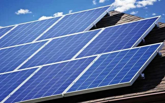 Asociația Prosumatorilor cere TVA 0% pentru panouri fotovoltaice și baterii, după modelul Germaniei