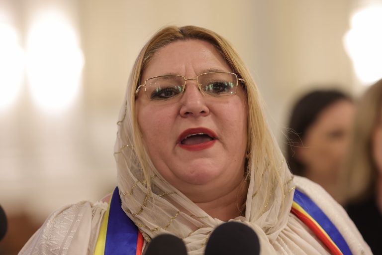 Tribunalul UE respinge cererea Dianei Șoșoacă de suspendare a ridicării imunității