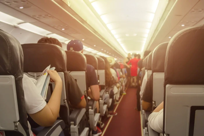 De ce întârzie mai des avioanele în sezonul de vară