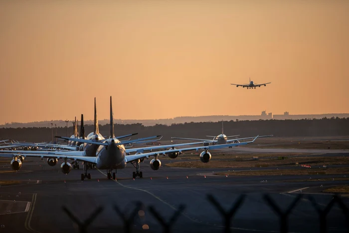 Alerta la aeroportul Leipzig/Halle: dronă cu obiect suspect găsită lângă o aeronavă cargo Antonov
