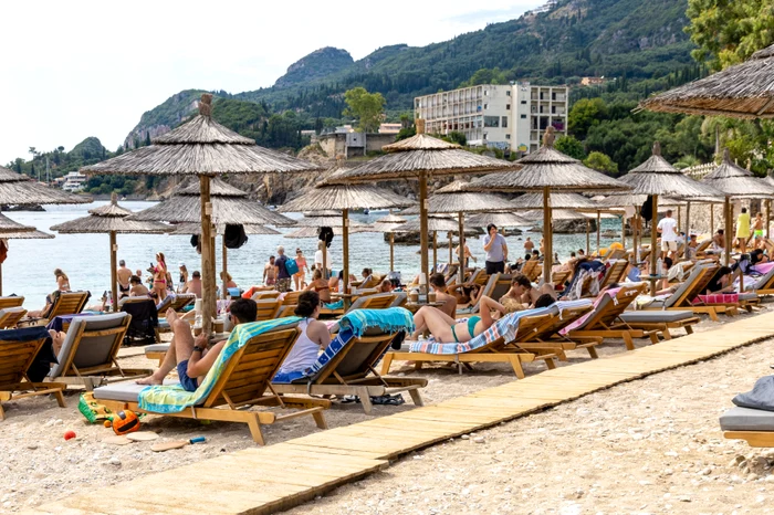 Cum poți folosi un șezlong în Grecia fără să plătești: ce reguli trebuie să știi
