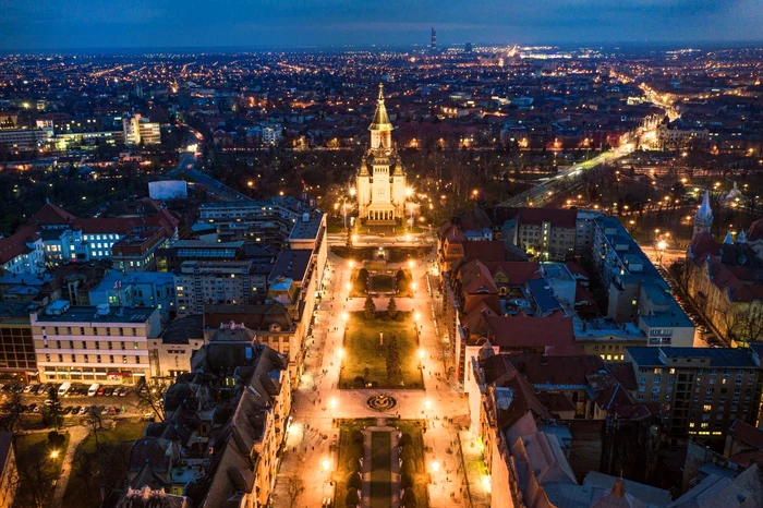 Timișoara oprește temporar iluminatul arhitectural pentru a economisi energie