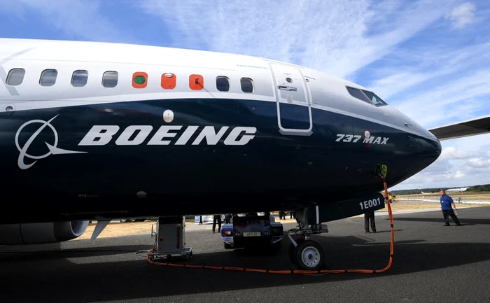 FAA cere inspectarea a circa 471 de Boeing 737 MAX după descoperirea unor fisuri în fuselaj