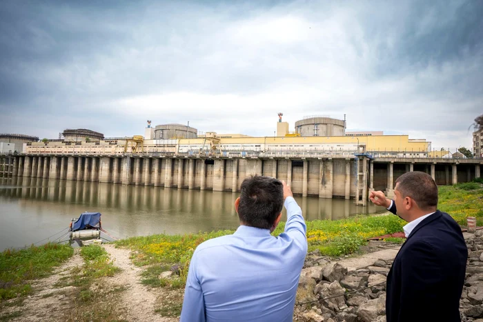 Reia operațiunea de scufundare a celor patru barje pe Brațul Bala pentru asigurarea apei la Cernavodă
