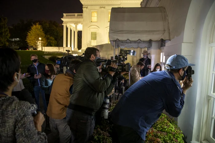 Administrația Trump extinde verificările online pentru jurnaliștii străini care cer vize în SUA
