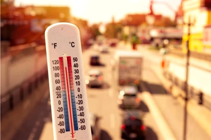 Cod galben de caniculă în vestul țării: nopți tropicale și temperaturi până la 37°C până miercuri