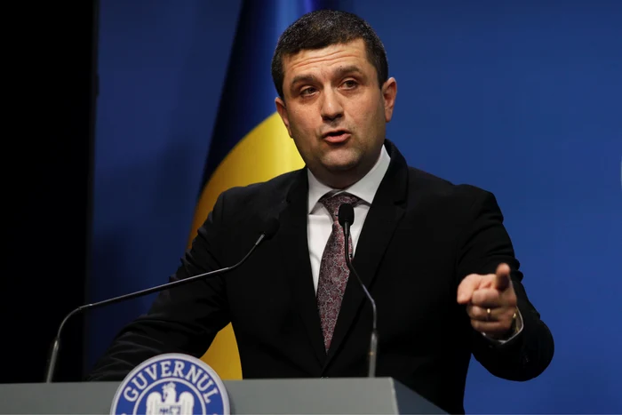 Atacul asupra ambulanței din Cluj alimentează disputa politică: Miruță cere deblocarea legii anti-dezinformare