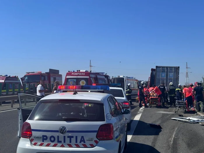 Coliziune între şase maşini pe A2, la Cernavodă; traficul, restricţionat pe sensul Constanţa–Bucureşti