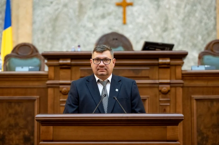Senatorul Robert Ghiță, vizat de ordin de protecție după acuzații de violență domestică din partea soției