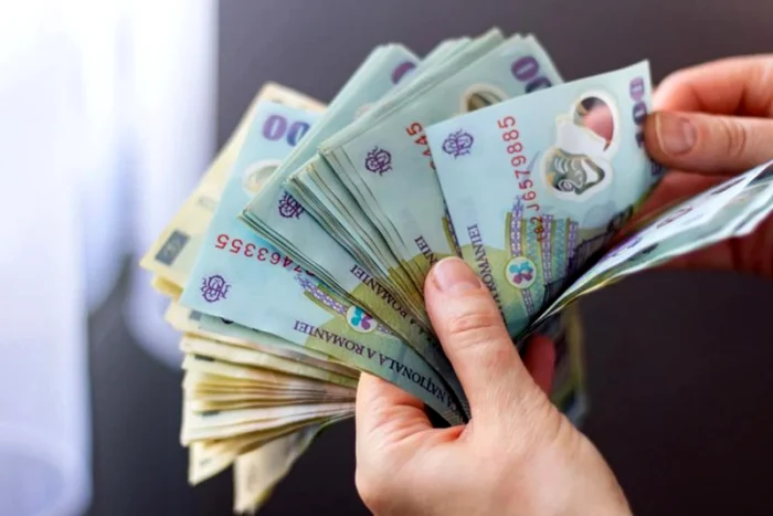 Cum ar putea crește salariile în funcție de vechime în noua Lege a salarizării: calcule pe grilele din proiect