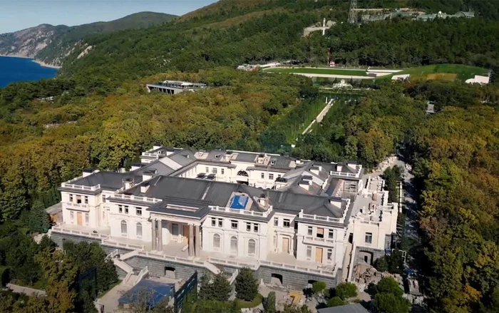 Lovituri asupra apărării din jurul reședinței de la Gelendjik slăbesc protecția complexului asociat cu Putin