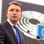 Siegfried Mureșan acuză PSD că nu a finalizat Legea salarizării în aproape patru ani şi jumătate
